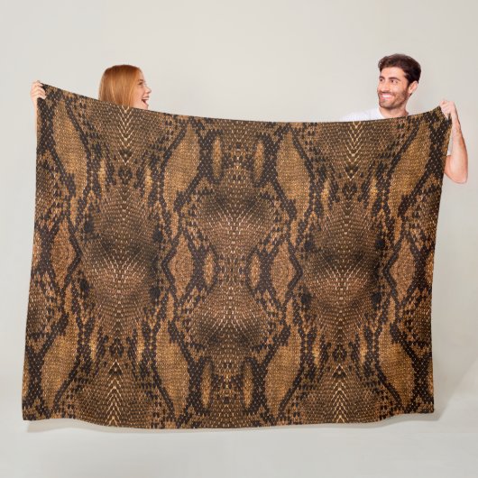 Couverture Polaire Impression de peau de serpent marron (En situation)