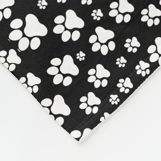 Couverture Polaire Imprimez les pattes motif NS 01b. BG noir (Coin)