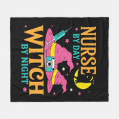 Couverture Polaire Infirmière par jour, sorcière par chat de nuit Hal (Devant (Horizontal))