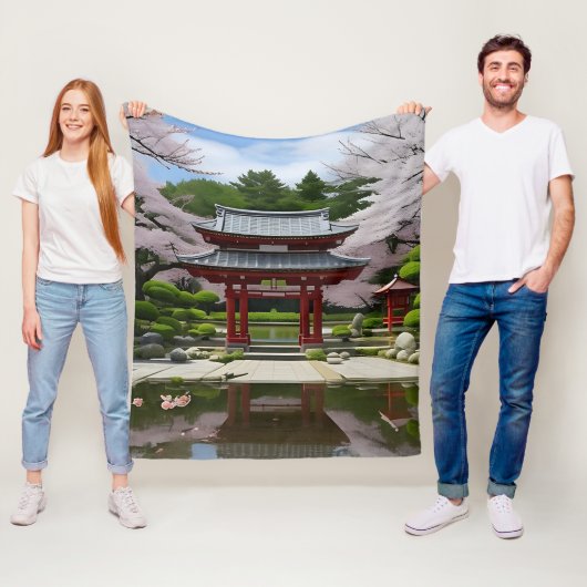Couverture Polaire Japonais Sakura Cherry Blossom Garden Shrine Pond (En situation)