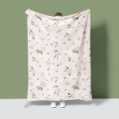 Couverture Polaire Jardin de Camélias Rose - Confort Floral Délicat