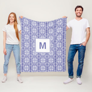 Couverture Polaire Joli monogramme dentelle