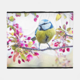 Couverture Polaire Joli oiseau bleu et jaune sur une branche Photogra