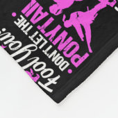 Couverture Polaire Karate Female Ne laissez pas les filles Karate  (Coin)