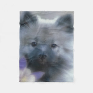 Couverture Polaire Keeshond et Columbine - Photo de chien