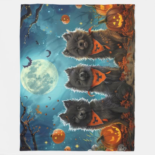 Couverture Polaire Keeshond Halloween Éffrayant (Devant)