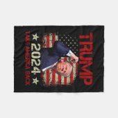Couverture Polaire La Première Pompe À Trump 2024 Trump Survit Au Ral (Devant (Horizontal))