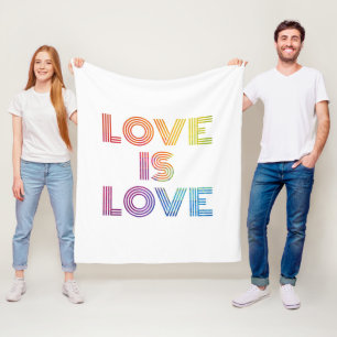Couverture Polaire L'amour est l'amour  Grandes surfaces modernes