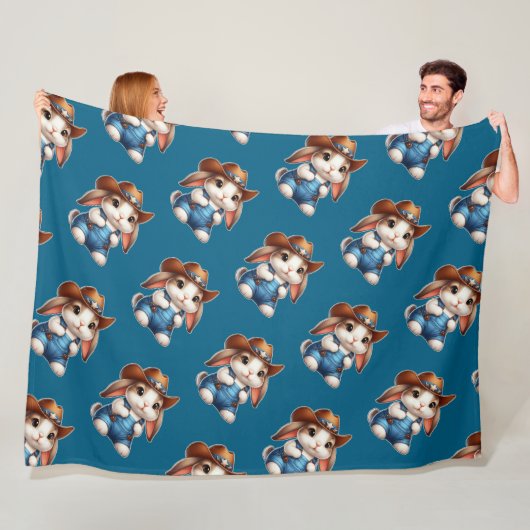 Couverture Polaire Lapin en tenue Cowboy avec Casquette et coutures (En situation)