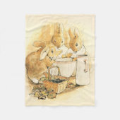 Couverture Polaire Lapins et Pudding au lait par Beatrix Potter (Devant)
