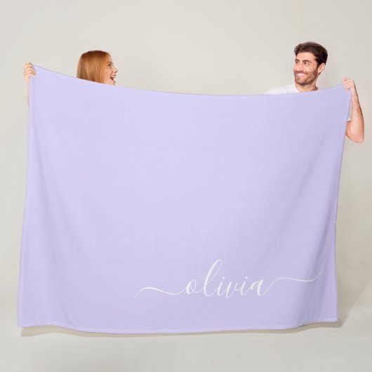 Couverture Polaire Lavende Violet Moderne Écriture Féminine Monogramm (En situation)