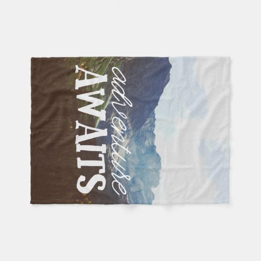 Couverture Polaire L'aventure attend (Devant (Horizontal))