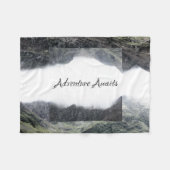 Couverture Polaire L'aventure attend (Devant (Horizontal))