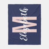 Couverture Polaire Le bleu marine simple rougissent monogramme rose (Devant)