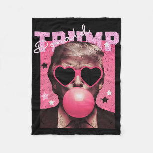 Couverture Polaire Le président Trump soufflant du bubble gum rose dr