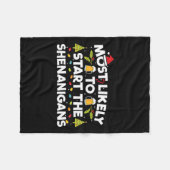 Couverture Polaire Les Plus Probables À Démarrer La Famille Shenaniga (Devant (Horizontal))