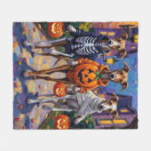 Couverture Polaire Lévriers Trick-or-Treating dans des costumes d'Hal (Devant (Horizontal))