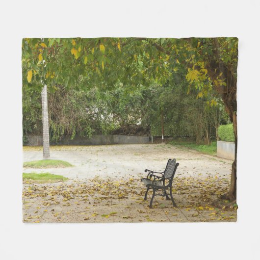Couverture Polaire Li Garden Series: Waiting in Stillness (Devant (Horizontal))