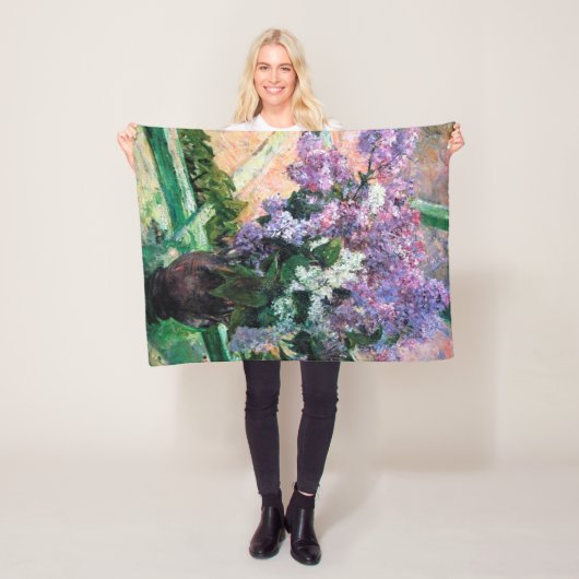 Couverture Polaire Lilacs dans une fenêtre, Mary Cassatt (En situation)