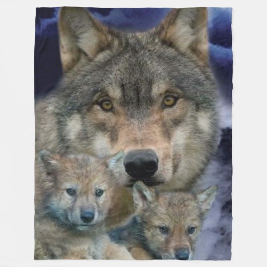 Couverture Polaire LOUP avec 2 CUBS (Devant)