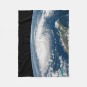 Couverture Polaire L'Ouragan Dorian Au-Dessus De L'Océan Atlantique. (Devant)