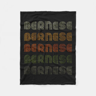 Couverture Polaire Love Heart Bernois Tee Grunge Style Vintage Noir