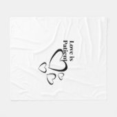 Couverture Polaire Love Is Patient Calm Aesthetic (Devant (Horizontal))