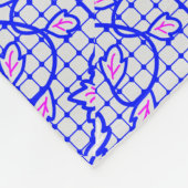 Couverture Polaire Lumineuse filet bleu avec fleurs 02b Offwhite BG (Coin)