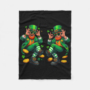Couverture Polaire Lutin drôle danse Griddy Saint-Patrick jour pot