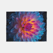 Couverture Polaire Macro Aurora Bloom (Devant (Horizontal))