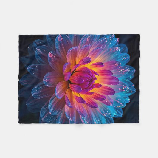 Couverture Polaire Macro Aurora Bloom (Devant (Horizontal))