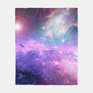 Couverture Polaire Magical surreal colorful space background with man