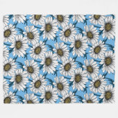 Couverture Polaire Maisonnettes, fleurs sauvages sur bleu (Devant (Horizontal))