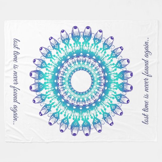 Couverture Polaire mandala turquoise ethnique. Texte (Devant (Horizontal))