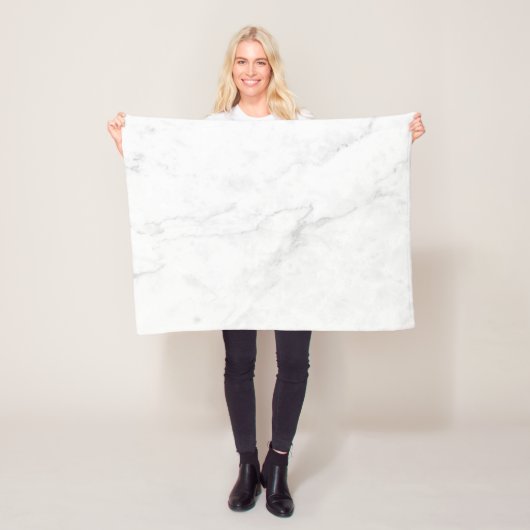 Couverture Polaire Marbre Blanc (En situation)
