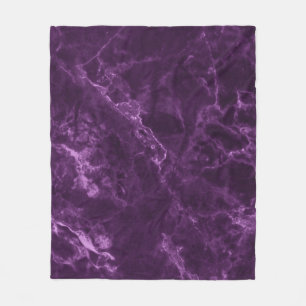 Couverture Polaire Marbre violet foncé : texture luxueuse.