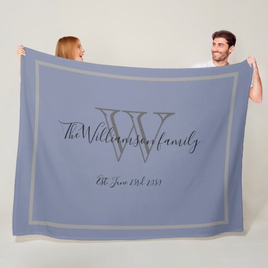 Couverture Polaire Mariage rustique cadeau Chic Script Keepsaké Monog (En situation)