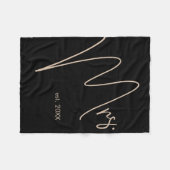 Couverture Polaire Mariée minimaliste moderne | Script noir + beige (Devant (Horizontal))