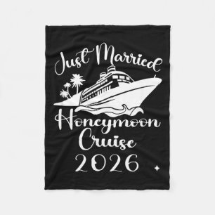 Couverture Polaire Mariés en 2026 Alliance Mariage Lune de Miel Corre