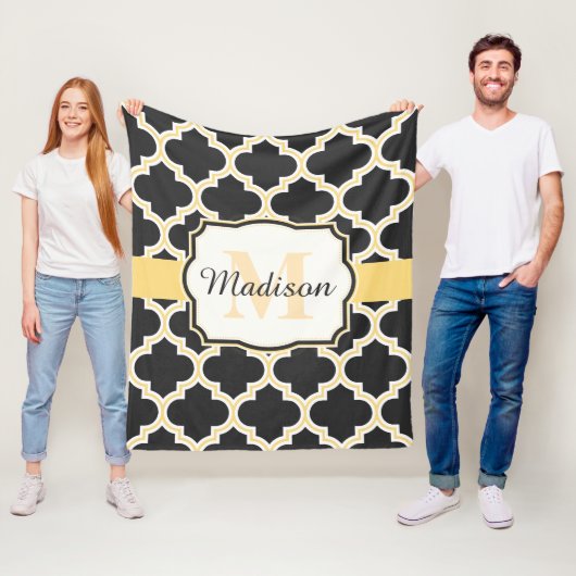 Couverture Polaire Marocain noir et d'or Quatrefoil (En situation)