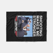 Couverture Polaire Me Rend Plus Fort Trump 2024 T-Shirt (Devant (Horizontal))