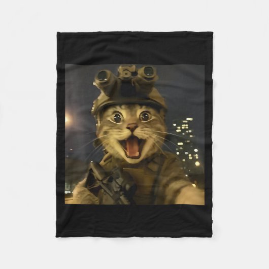 Couverture Polaire Mème de chat waactique (Devant)