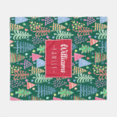 Couverture Polaire Mignons arbres de Noël sur vert Nom de famille (Devant (Horizontal))