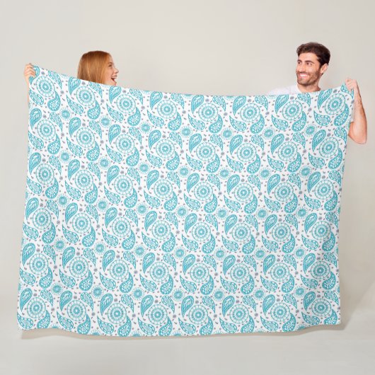 Couverture Polaire Modèle de sarcelle d'hiver de Paisley (En situation)