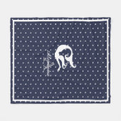Couverture Polaire monogramme blanc sirène sur bleu marine (Devant (Horizontal))