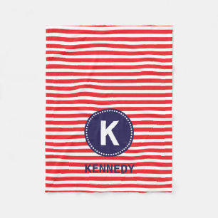 Couverture Polaire Monogramme Blanche rouge rayures et bleu marine