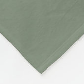 Couverture Polaire Monogramme de nom de famille simple vert sauge mod (Coin)