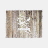 Couverture Polaire Monogramme en bois rustique (Devant (Horizontal))