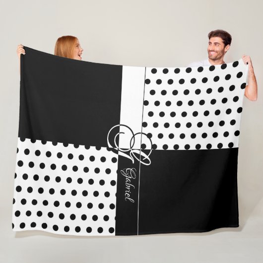 Couverture Polaire Monogramme G (En situation)