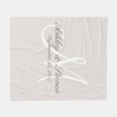 Couverture Polaire Monogramme | Lin rustique (Devant (Horizontal))